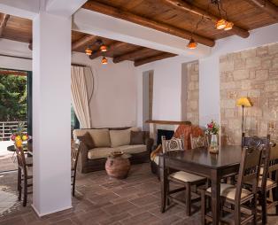 Athina Luxury Villas