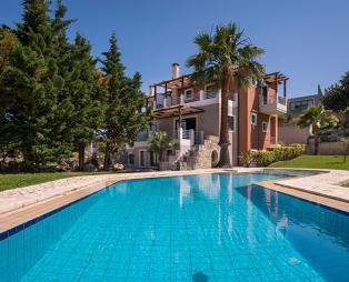 Athina Luxury Villas