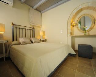 Mythos Suites Hotel