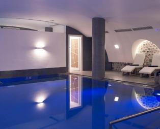 Santo Maris Oia Luxury Suites & Spa