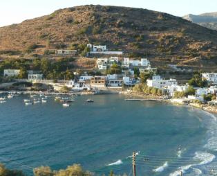Ταξίδι στην αρχόντισσα των Κυκλάδων, τη Σύρο