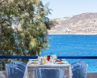 Ελληνικό Πρωινό made by Louis Hotels