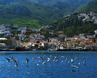 Ύδρα: Έρωτας με την πρώτη επίσκεψη