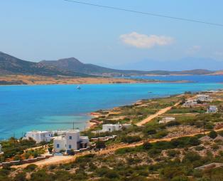 Στην Αντίπαρο για γαλήνιες διακοπές