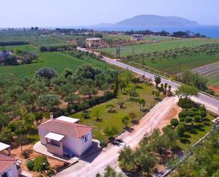 Lagouvardos Apartments