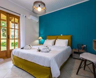 Villas Lefkothea