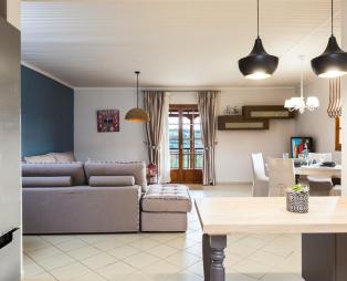 Villas Lefkothea