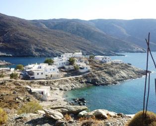Η Τήνος με τα 45 χωριά και τον επιβλητικό ναό (pics)