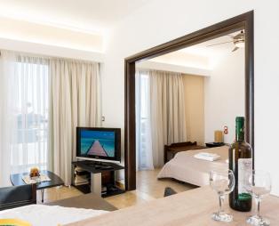 Terinikos Hotel