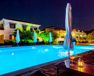 Τα «Spyrou Hotels» γιόρτασαν τα 40 τους χρόνια (pics)