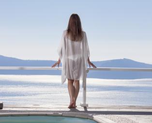 Ζήστε τον μυστικισμό της Σαντορίνης στο ξενοδοχείο Mill Houses