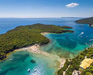 7+1 εντυπωσιακές παραλίες στη Θεσπρωτία