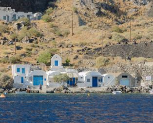 Θηρασιά: Πλασμένη από τους Θεούς, αποκομμένη από τους κοινούς θνητούς