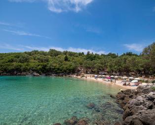 7+1 εντυπωσιακές παραλίες στη Θεσπρωτία