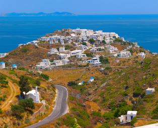 Τα ελληνικά νησιά που επιλέγουν οι σταρ του Χόλιγουντ
