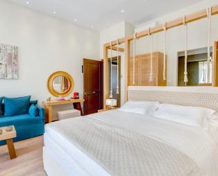 1844 Suites: Διαμονή υψηλής αισθητικής στην Ερμούπολη