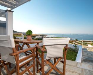 Almyra Guesthouses: Για αξέχαστες οικογενειακές διακοπές στη Σκύρο