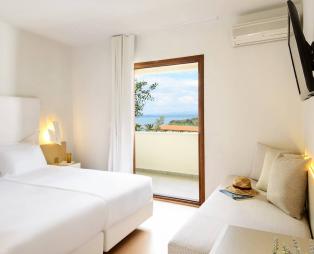 Akrathos Beach Hotel: Οι καλοκαιρινές διακοπές που ονειρεύεστε