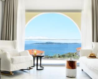 Akrathos Beach Hotel: Οι καλοκαιρινές διακοπές που ονειρεύεστε