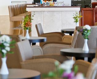 Blue Sea Beach Hotel: Αυθεντική φιλοξενία στη Σταλίδα Ηρακλείου