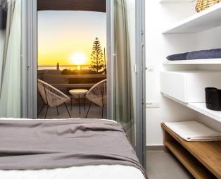 Oro Luxury Suites: Ζήστε την πολυτέλεια στη Σύρο