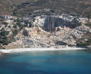 Τις πιο ωραίες παραλίες θα τις ανταμώσετε στους Φούρνους Ικαρίας