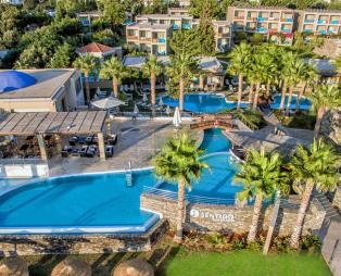 Blue Sea Beach Hotel: Αυθεντική φιλοξενία στη Σταλίδα Ηρακλείου