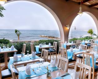 Blue Sea Beach Hotel: Αυθεντική φιλοξενία στη Σταλίδα Ηρακλείου