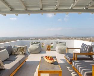 Seven Suites Naxos: Ένα καταφύγιο γαλήνης και διακριτικής πολυτέλειας