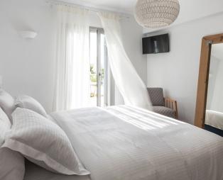 Seven Suites Naxos: Ένα καταφύγιο γαλήνης και διακριτικής πολυτέλειας