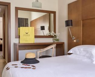 Aressana Spa Hotel & Suites
