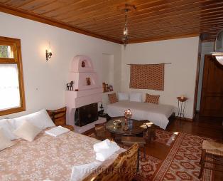 Traditional Guesthouse Marousio