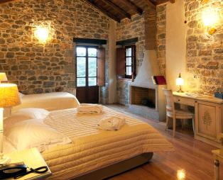 Xemoni Hotel