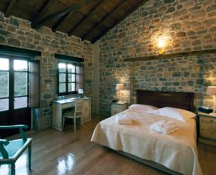 Xemoni Hotel