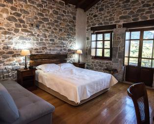 Xemoni Hotel