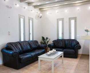 Drios Paros Luxury Hotel