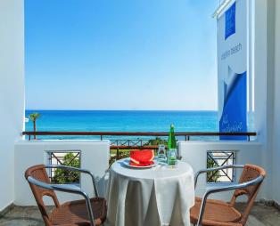 Xenios Dolphin Beach Hotel