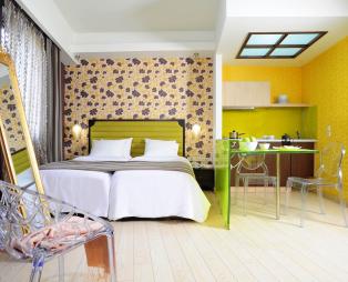 Steris Elegant Beach Hotel & Apartments