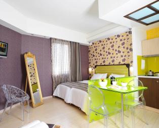 Steris Elegant Beach Hotel & Apartments