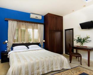 Arktos Suites