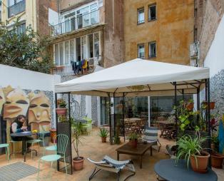 Δύο ελληνικά hostels ανάμεσα στα καλύτερα του κόσμου (pics)