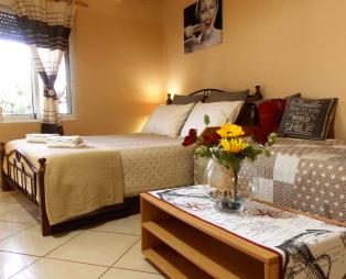 Roidis Apartments