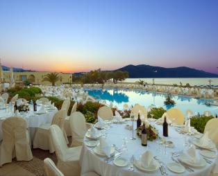 Pilot Beach Resort