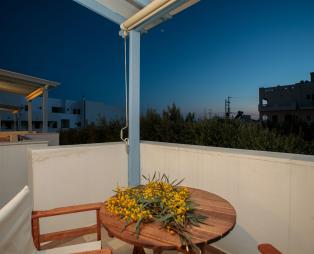 Erato Inn
