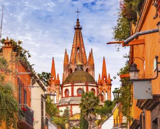 Conde Nast Traveler: Η Αθήνα στις 10 ομορφότερες πόλεις του κόσμου