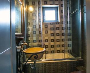 Εn Plo Luxury Suites
