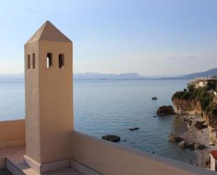 Avia Holiday Homes