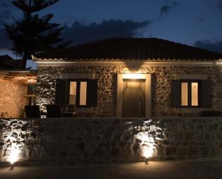 Calme Suites Mani