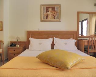 Irida Beach Resort Suites