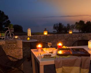 Leonidas Houses